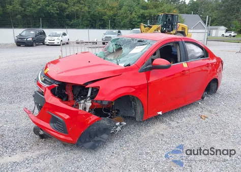 2017 Chevrolet Sonic Premier Auto z USA, uszkodzony, nr VIN 1G1JF5SB3H4133993